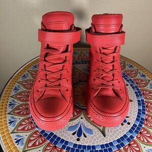 Converse Chuck Taylor All Stars Womens Sz 8 Hot Pink Leather Straps Shoes 551584